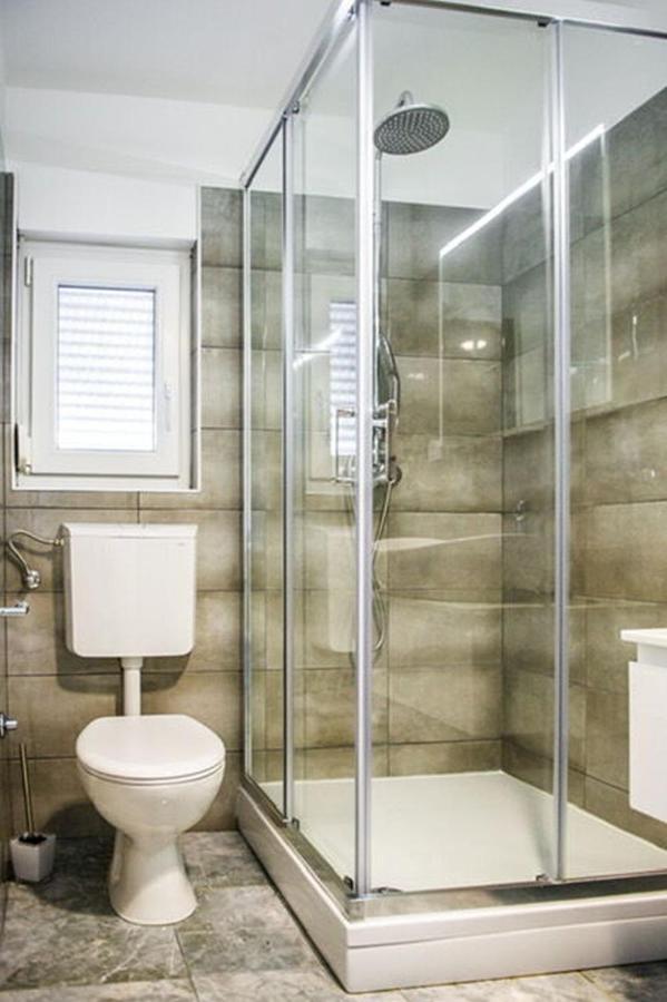רוגוזניצה Apartments Zdeslav מראה חיצוני תמונה
