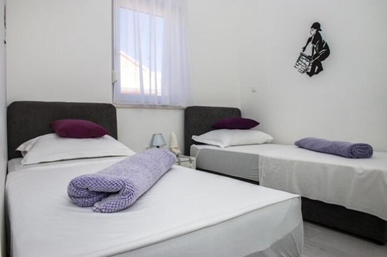 רוגוזניצה Apartments Zdeslav מראה חיצוני תמונה